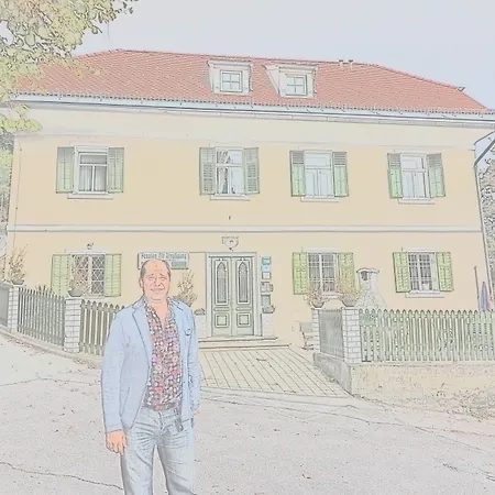 Konukevi - Alt - Strassgang 3*