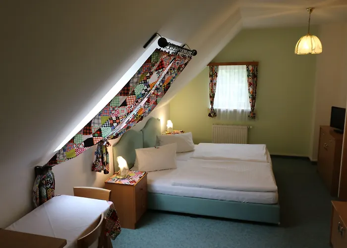 - Alt - Strassgang Gasthuis