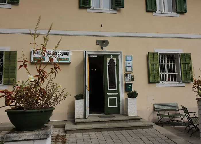 - Alt - Strassgang 3* Graz