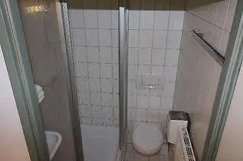 - Alt - Strassgang Gasthuis 3*