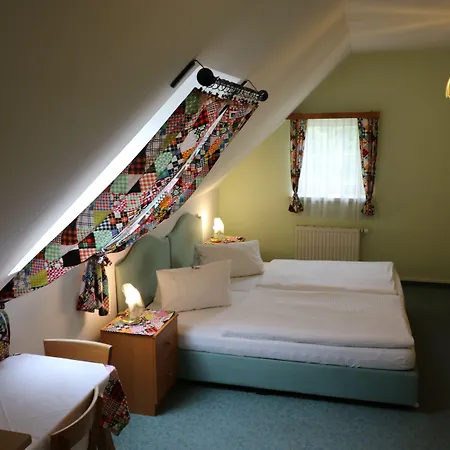 - Alt - Strassgang Гостевой дом