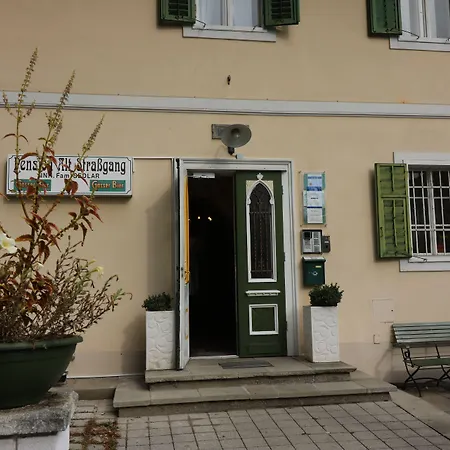 - Alt - Strassgang 3* Γκρατς