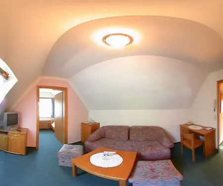 - Alt - Strassgang Penzion Štýrský Hradec
