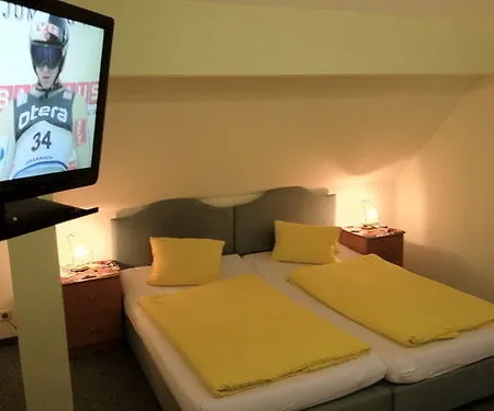 Guest house - Alt - Strassgang 3*