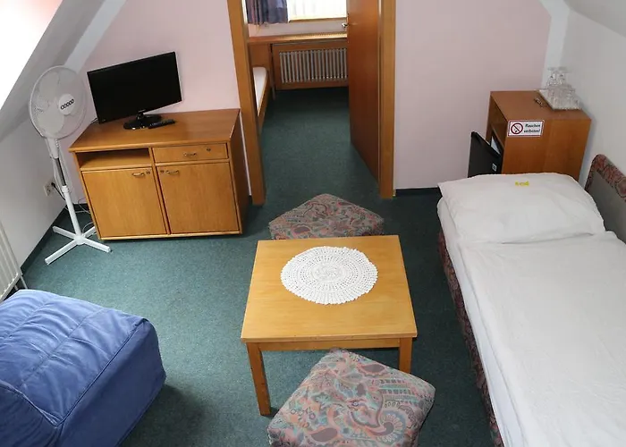 - Alt - Strassgang Πανσιόν Γκρατς