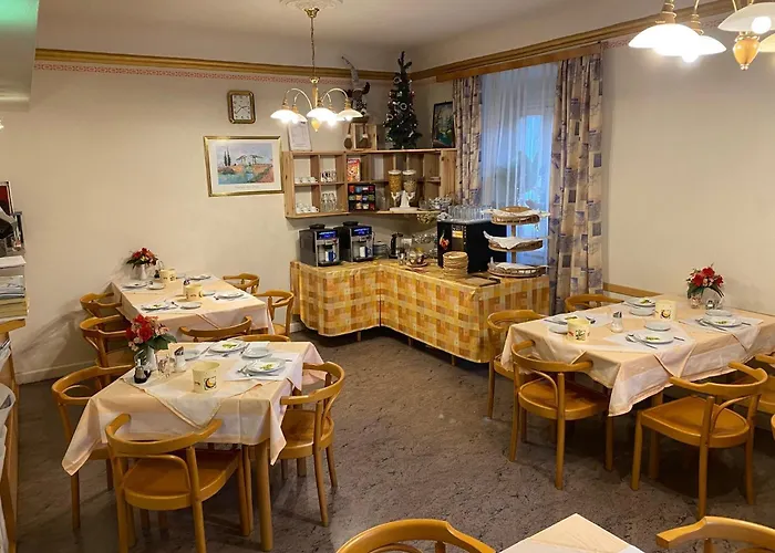 - Alt - Strassgang Pensionat Graz