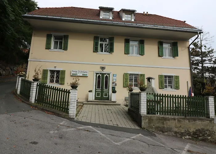 - Alt - Strassgang Pensionat