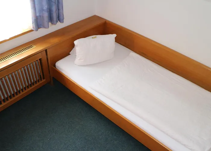 - Alt - Strassgang Pensionat Graz